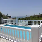 Alma Caleta De Velez